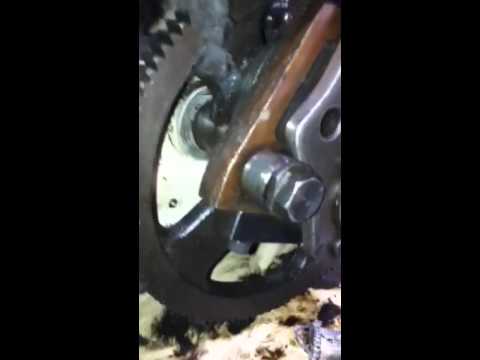 Repair maintenance glove knitting machine