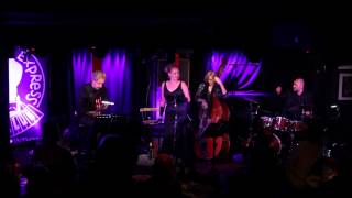 Tammy Weis Sings Julie London -Black Coffee