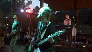 Decemberadio: Be Alright---5/9/08