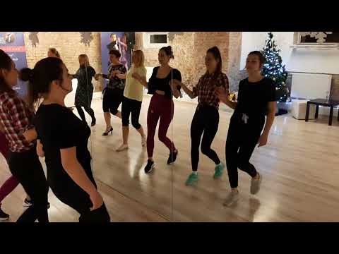 Salsa Solo w Bailando Poznań – podgląd wideo