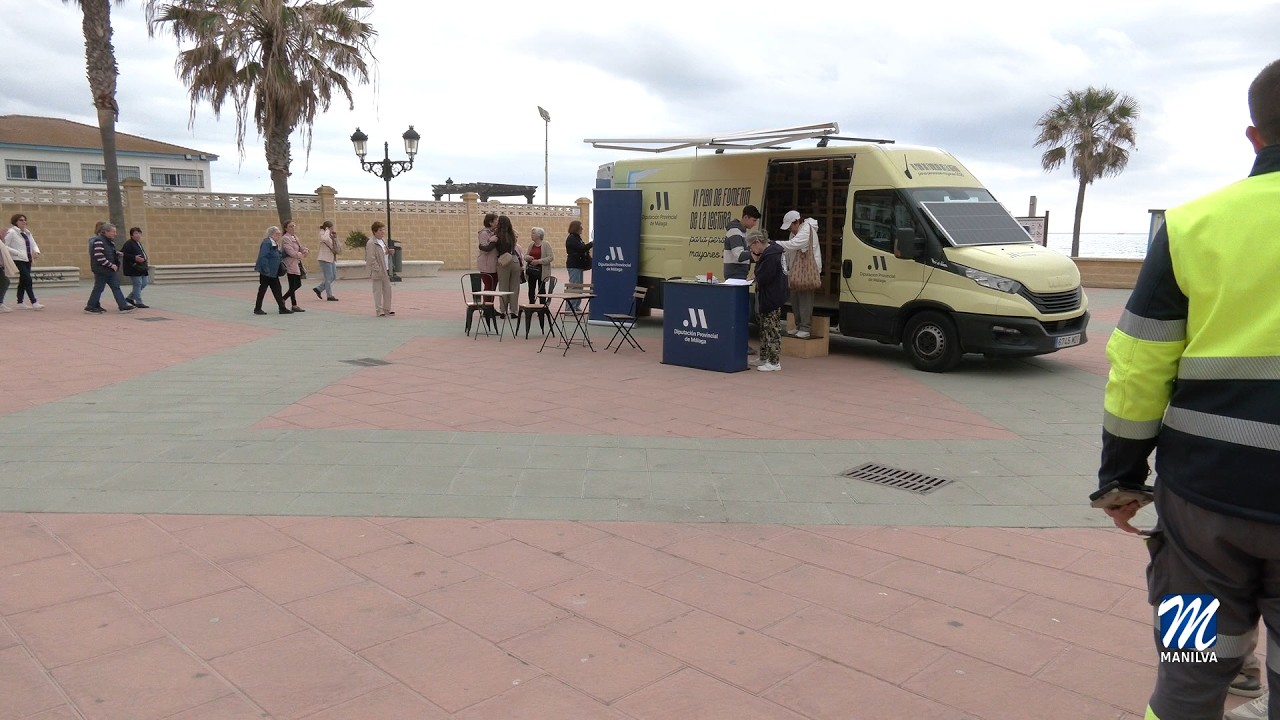 Visita del Bibliobús de Diputación al municipio