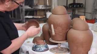 preview picture of video 'Making the Lid Fit - How to Make a Large Pottery Urn - Part 4'