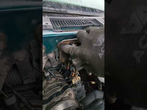 Astro van wiper motor replacement in under 50 seconds. #shorts #cardone