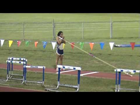 Shaylah Simpson pole vault 1st attempt 13'.5"