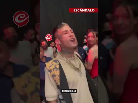 L-gante casi se agarra a las piñas