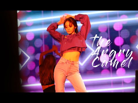 180928 [4K] 윤아 (YOONA) - Watch Me Do 직캠 Short Fancam by theangrycamel