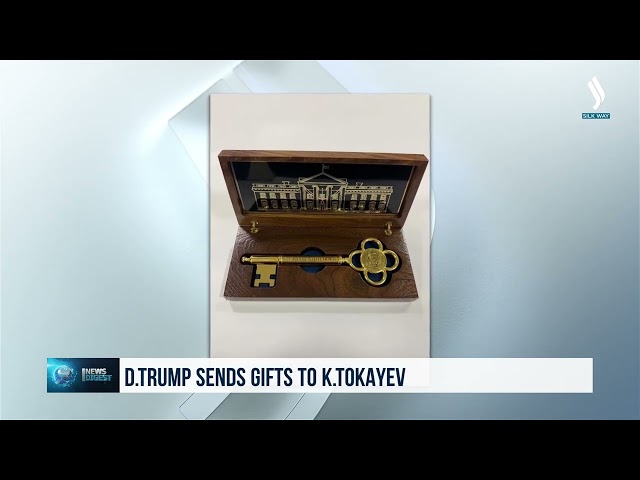 Дональд Трамп Қосим-Жўмарт Тўқаевга рамзий совғалар бериб юборди