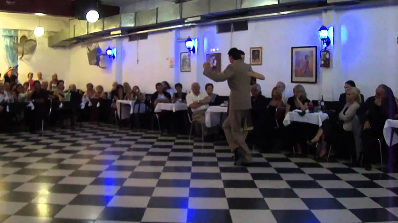 Sin Rumbo Julio Duplaa presenta a Yudita y Enrique