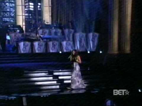 JOSS STONE LIVE - A NATURAL WOMAN - ARETHA FRANKLIN TRIBUTE