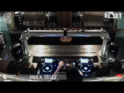 Sunday Sessions -  Paula Velez