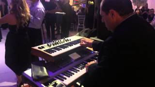 Video thumbnail for Dave Smith Mopho SE Solo by ChaxkalArtur