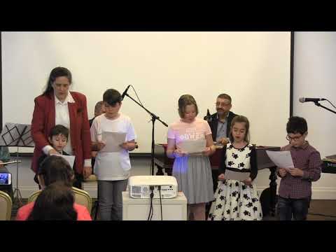 Ruah - E viu (grup copii)