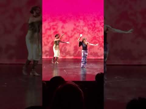 Shahrokh Moshkin Ghalam Dance