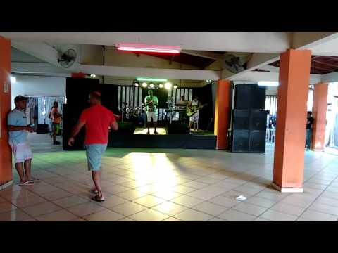 Oz Xerifes passando o son