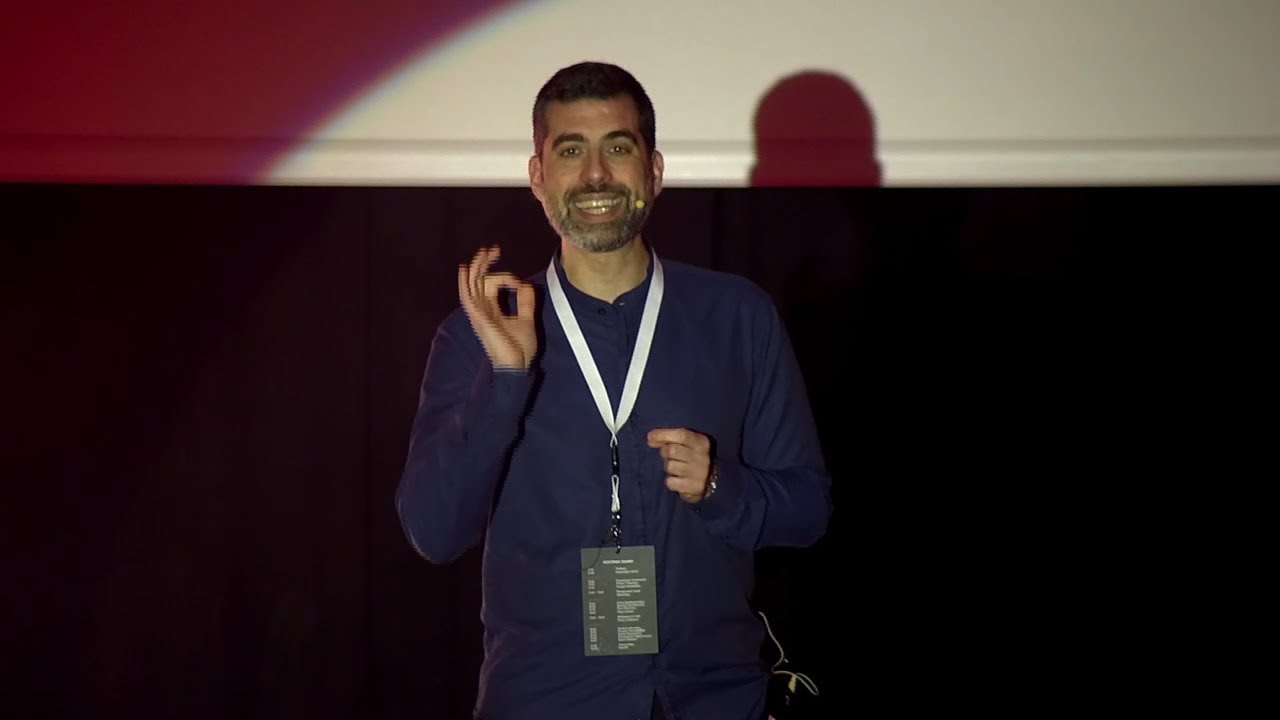 Iστορία ως άπειρα ενδεχόμενα - παρελθόν ως άπειρες ερμηνείες | Stavros Panagiotidis | TEDxZakynthos