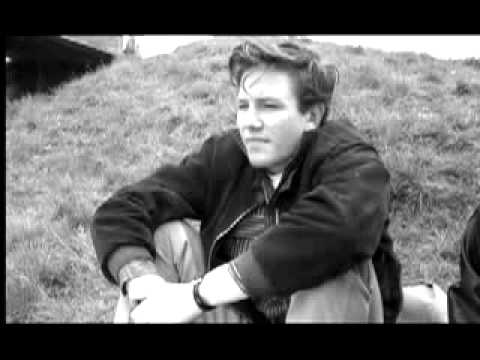 download lagu mp3 mp4 Arthur Seaton, download lagu Arthur Seaton gratis, unduh video klip Arthur Seaton