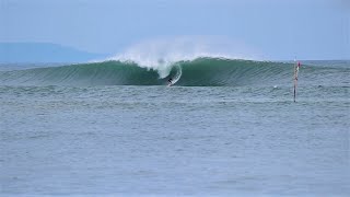 Heavy &amp; Hollow Left - Surfing Bali