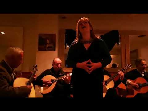 Nostalgia do Fado ( É noite na Mouraria ) - António Mestre/ José Maria Rodrigues - Maria Gandayo