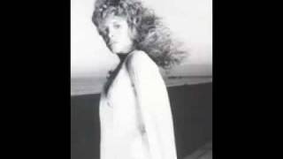 Stevie Nicks - Outside The Rain - 6/1/1979 Work Tape (edited clip)