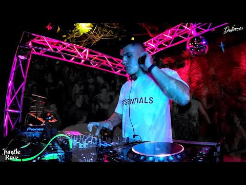 PABLO MUZI3K at JUNGLE RAVE, Sámara Beach, Costa Rica - Shot by R&D | FREE SHOTS #46