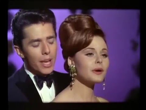 Acompáñame video