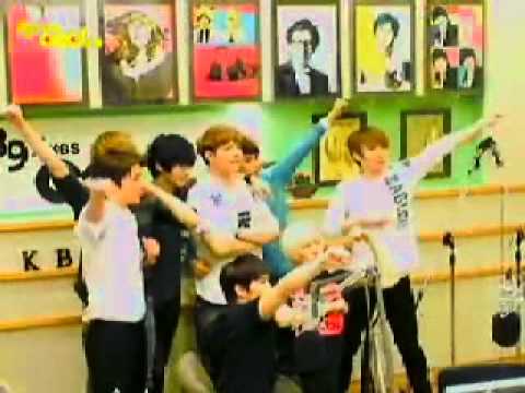 110812-Cap time with SUper Junior member withour heenim & Siwon