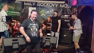 Video Pavlínka zpěv