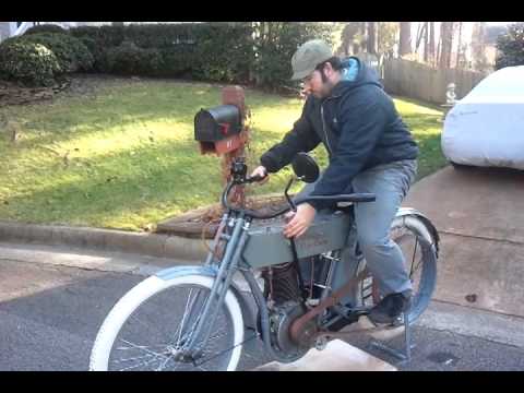 1910/12 Harley Belt brive battery model start.