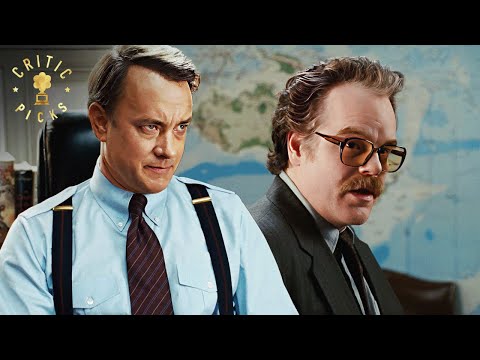 Gust Bugs The Scotch Bottle (Philip Seymour Hoffman, Tom Hanks) | Charlie Wilson's War