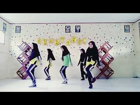 download lagu mp3 mp4 Video Senam Lagu Via Vallen Meraih Bintang, download lagu Video Senam Lagu Via Vallen Meraih Bintang gratis, unduh video klip Video Senam Lagu Via Vallen Meraih Bintang