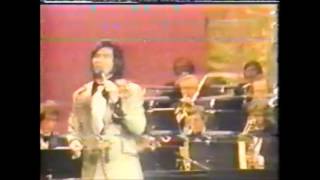 Engelbert Humperdinck  I'll be your baby tonight Live (1970s).