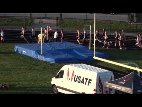 2016 Flashes Showcase boys mile heat 2