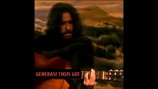 Download lagu Iwan Fals - Lagu Pemanjat mp3 Download lagu Iwan Fals - Lagu Pemanjat mp3