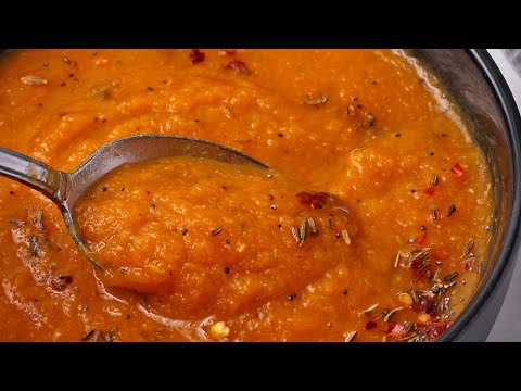 Spiced carrot and lentil soup (vegan)