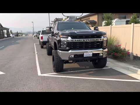 7 inch Rough Country Lift on 2021 Silverado HD