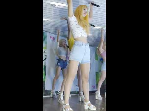 170810 아모르 Amor 수리 - Push Baby (가상현실360VR공개음악방송 강남역) 직캠 fancam by zam