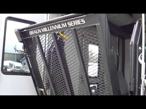 Northwest Bus Sales - 2004 Ford Supreme Startrans 16 + 2 WC Bus For Sale - S74511