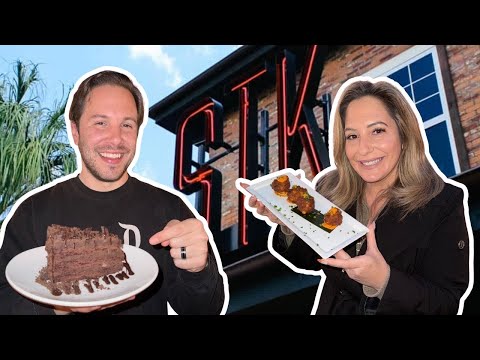 We Found Disney World's BEST Dining Deal! Happy Hour at STK