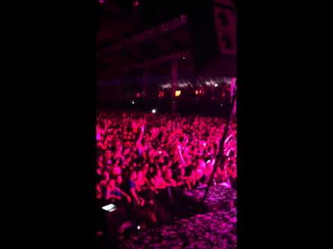 Kaskade playing Morgan Page "In The Air" (Hard Rock Sofa Remix) live at Nocturnal 2011