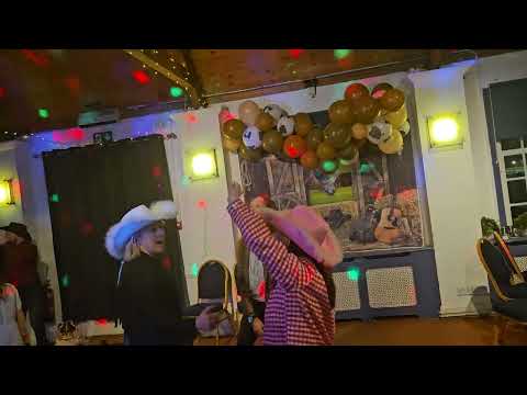 DJ Party Moves (Sareli Events Ltd) video.