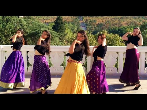 Rangilo Maro Dholna / Dance Group Lakshmi