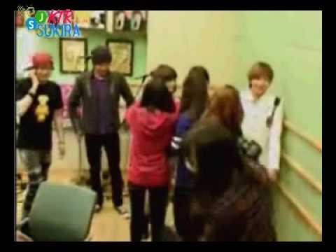 091005 Picture taking