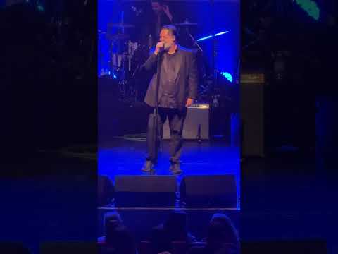 Russell Crowe's Indoor Garden Party - Paris La Cigale - Speech