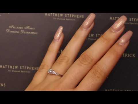 22658 - Three Stone Round Brilliant Centre Pear Shoulders