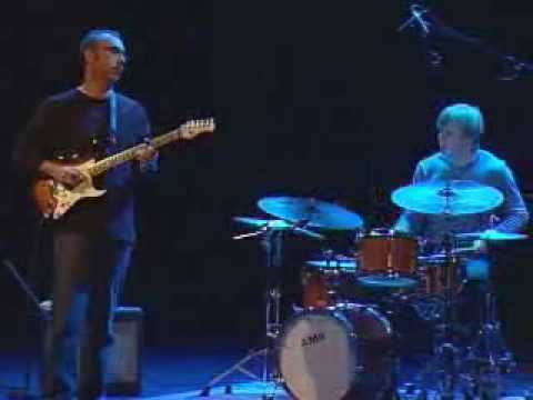 Ahmad Mansour Trio with Stomu Takeishi & Ted Poor - Geneva 2006