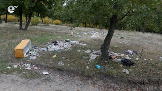 Гората във вилната зона на кв. "Орфей" се е превърнала в сметище