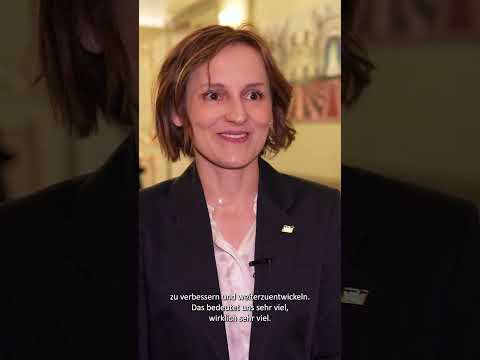 Odznaka Honorowa | Die Ehrennadel