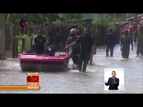 風暴埃塔襲擊古巴，給佛羅里達州帶來降雨。 (Storm Eta lashes Cuba, brings rains to Florida)