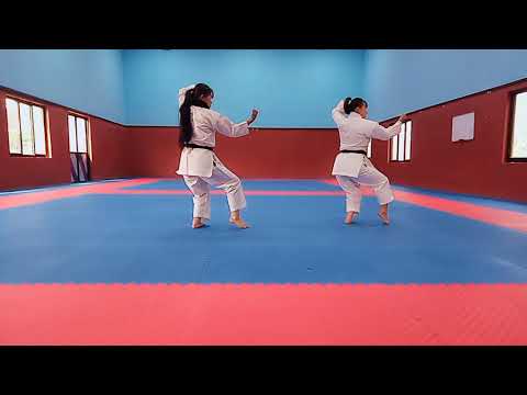 shito ryu kata nipaipo-ROSMA & SONA🥋🥋🥋🥋