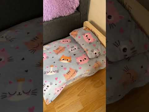 The kittens will look very cute